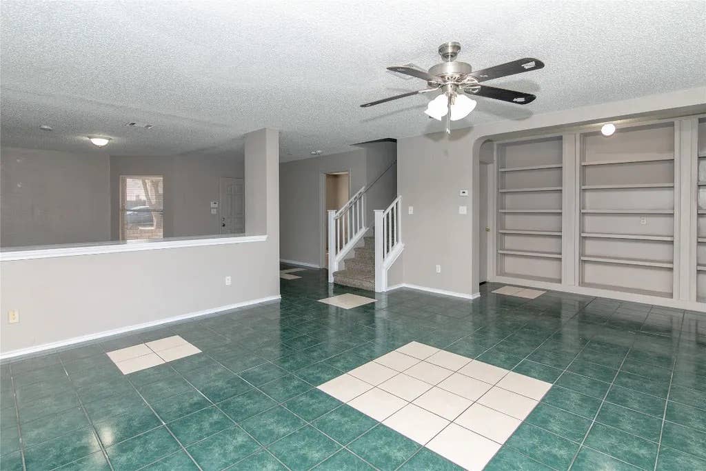 5 BR in Austin