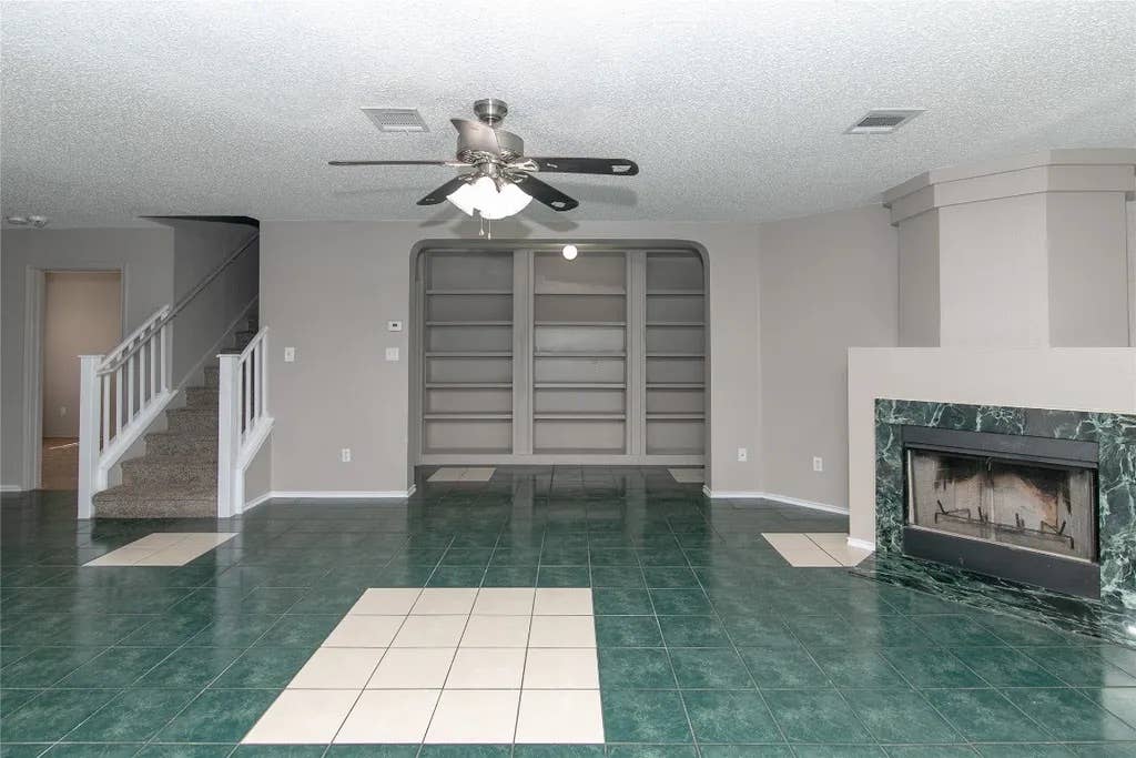 5 BR in Austin