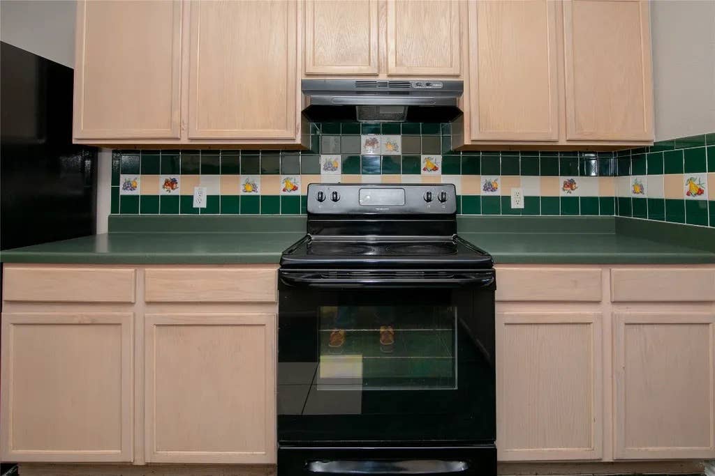 5 BR in Austin