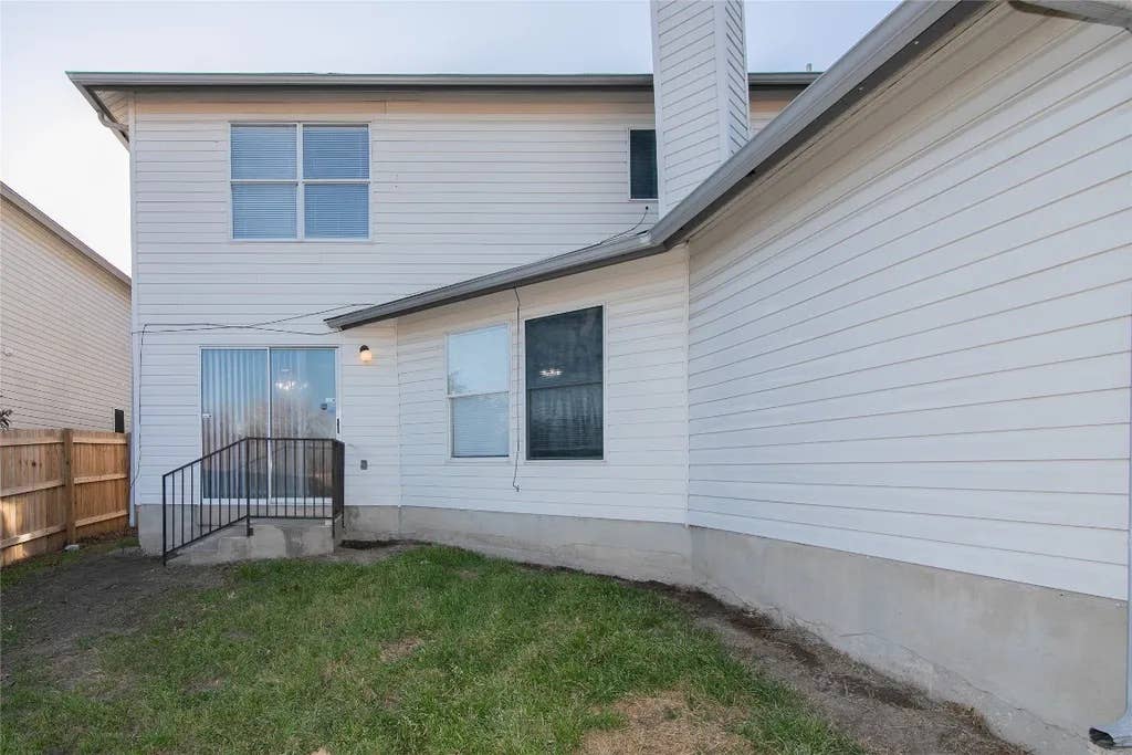 5 BR in Austin