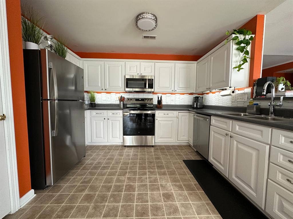 3 BR in Charlotte