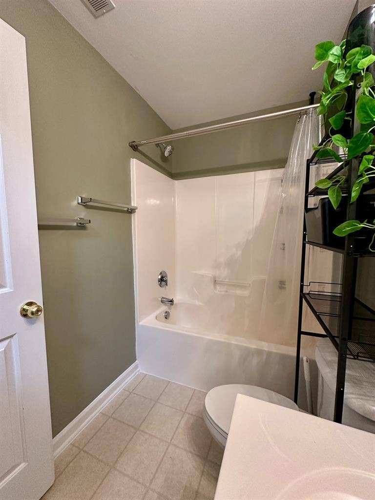 3 BR in Charlotte