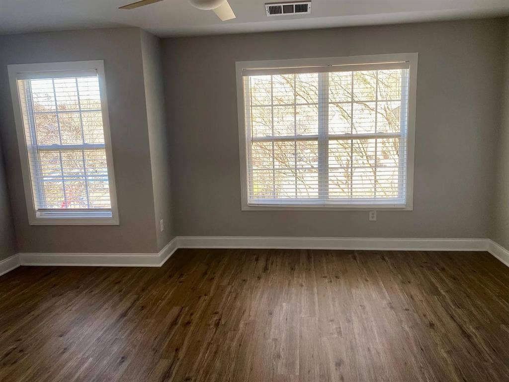 3 BR in East Point