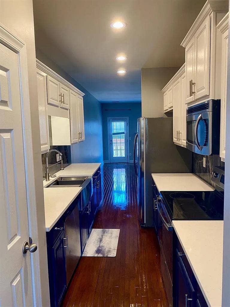 3 BR in East Point