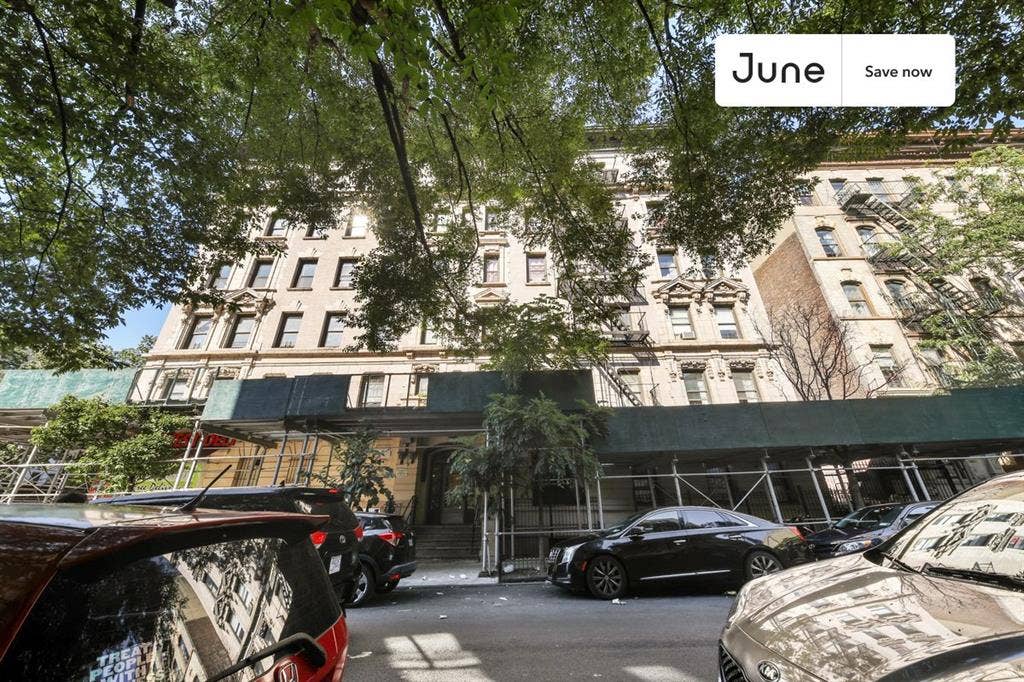 3 BR in New York City
