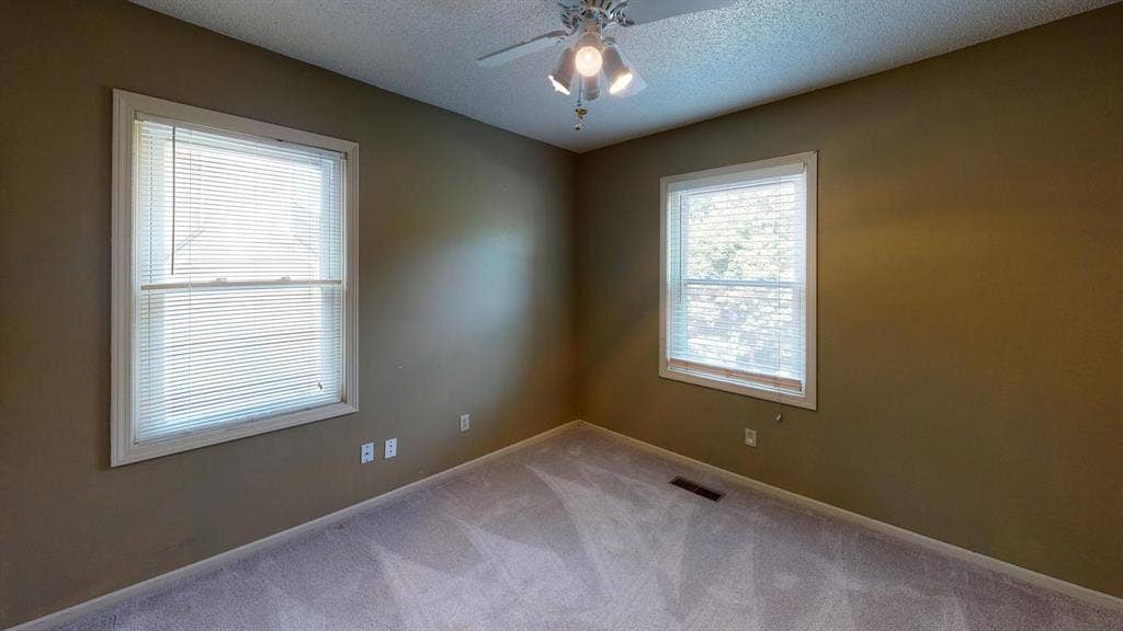 1 BR in Kansas City