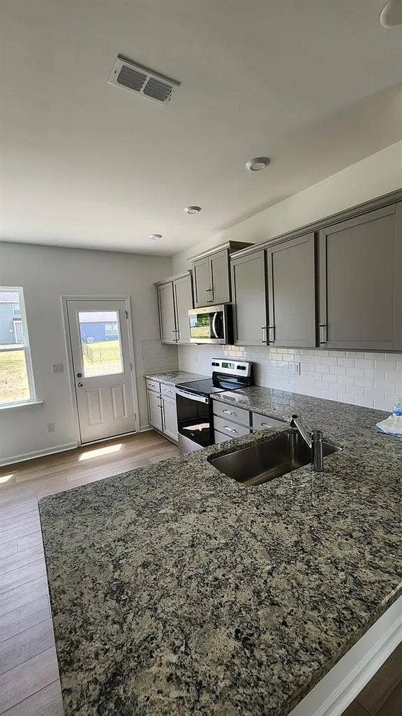 4 BR in Charlotte