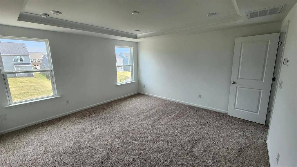 4 BR in Charlotte