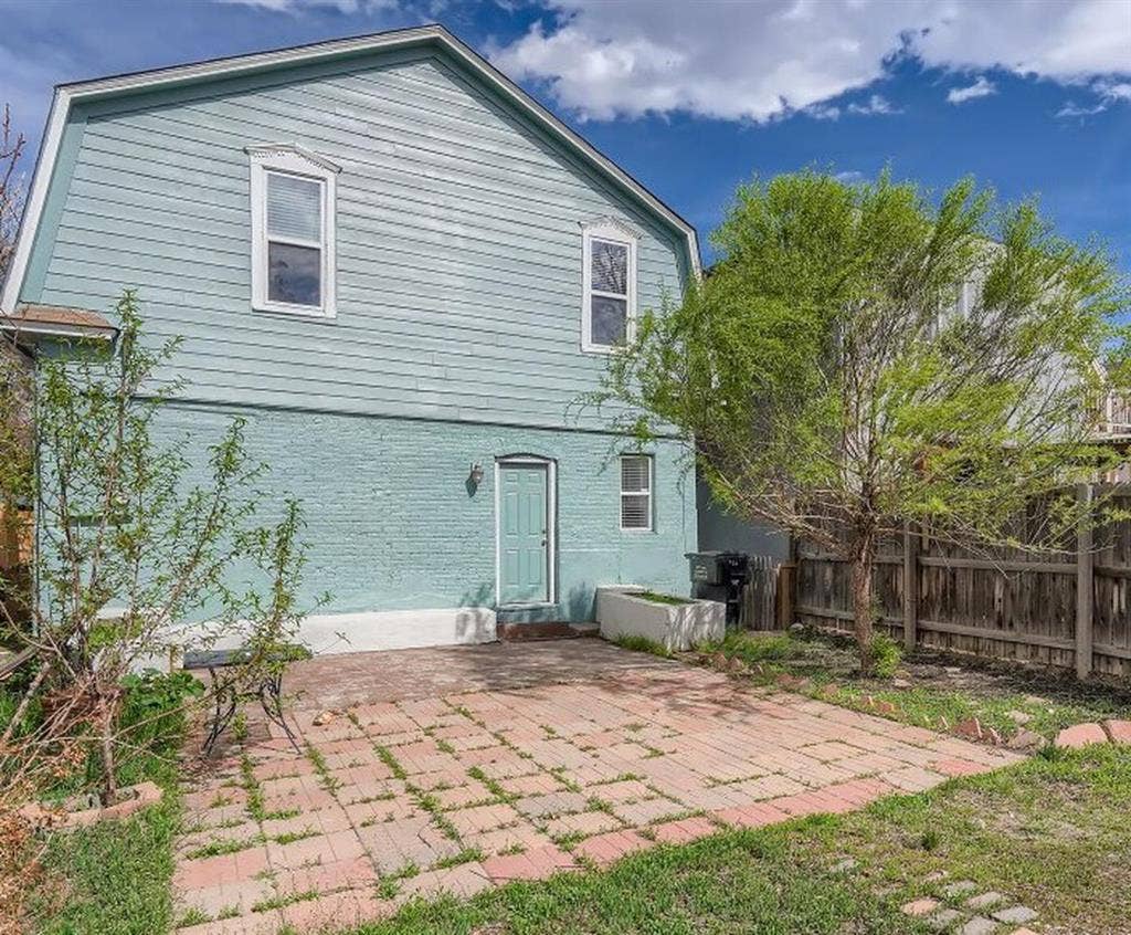 5 BR in Denver