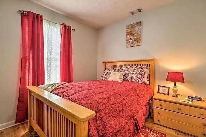 5 BR in Hapeville