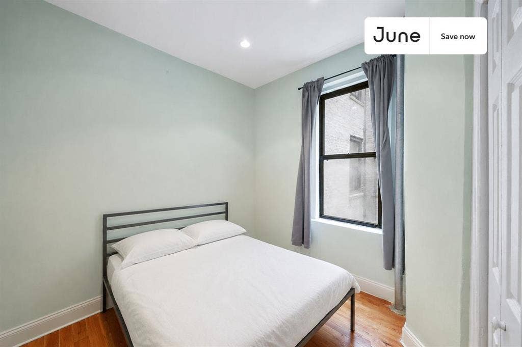 2 BR in New York City