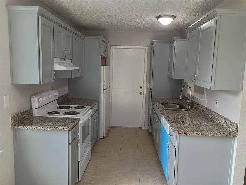 3 BR in San Antonio