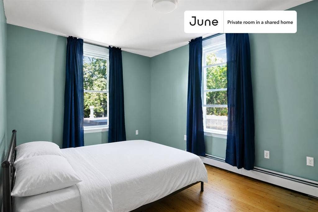 4 BR in Boston