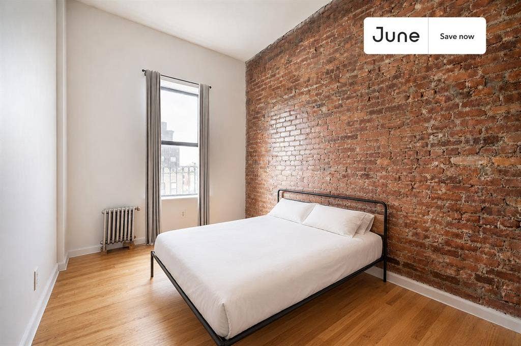 2 BR in New York City