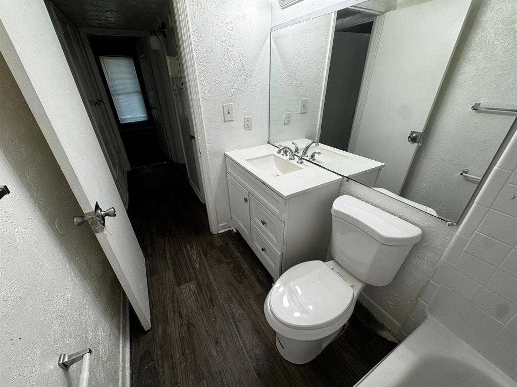 2 BR in Atlanta