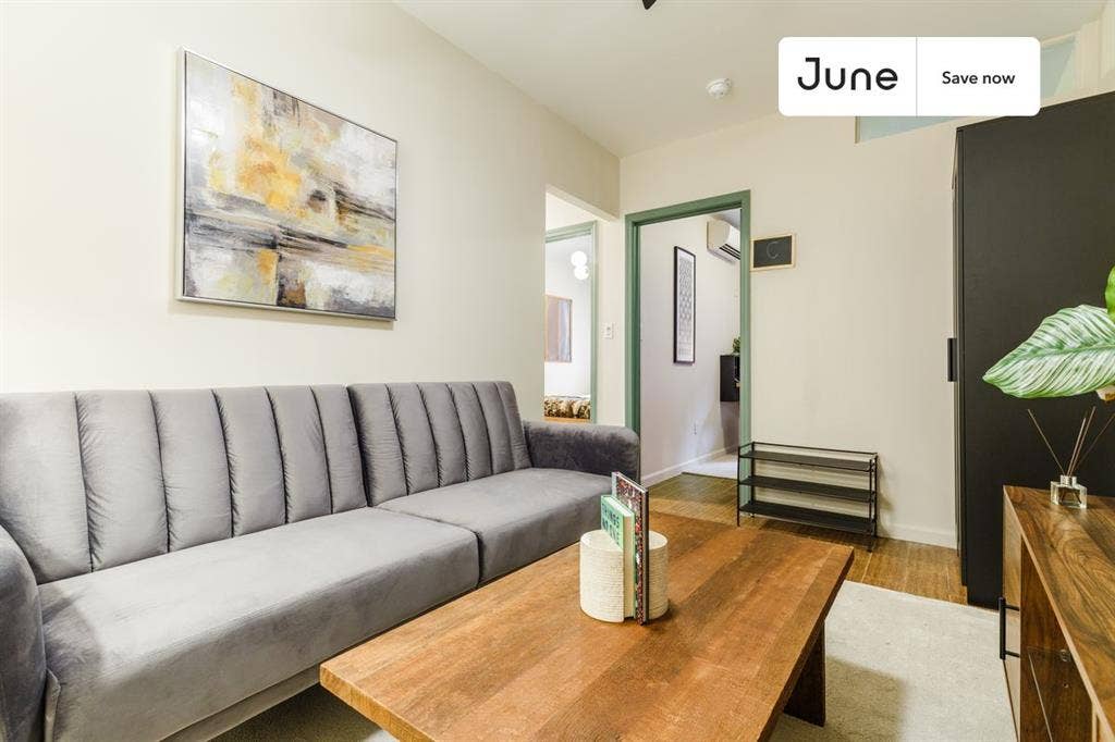 3 BR in New York City