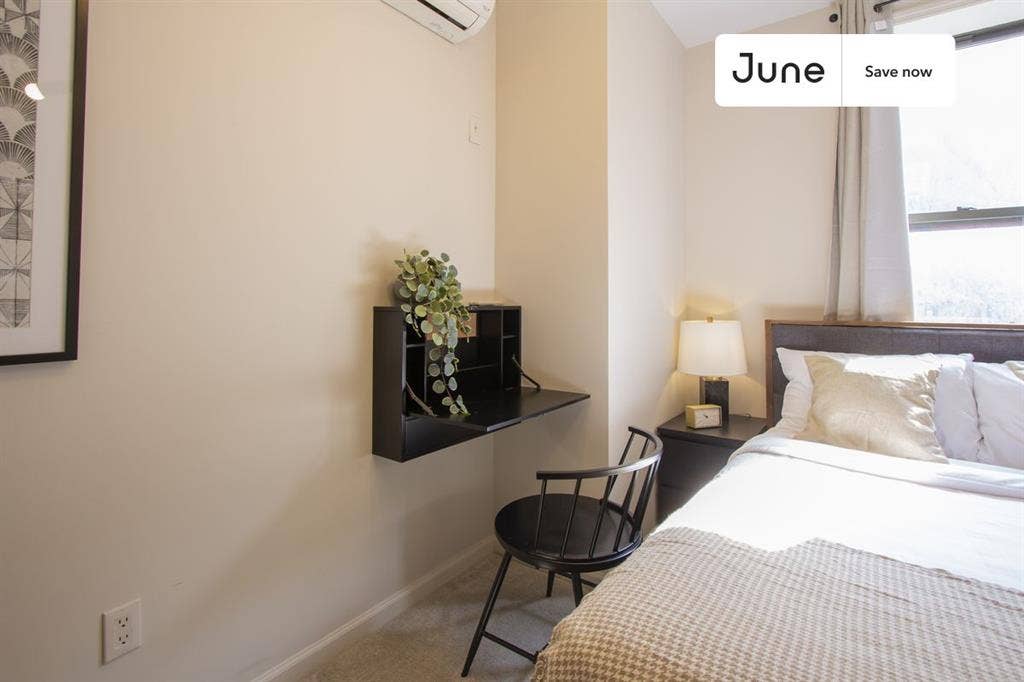 3 BR in New York City