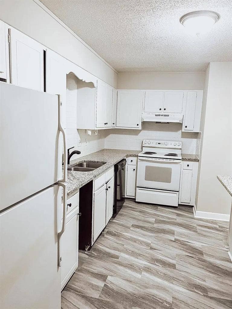 3 BR in High Point