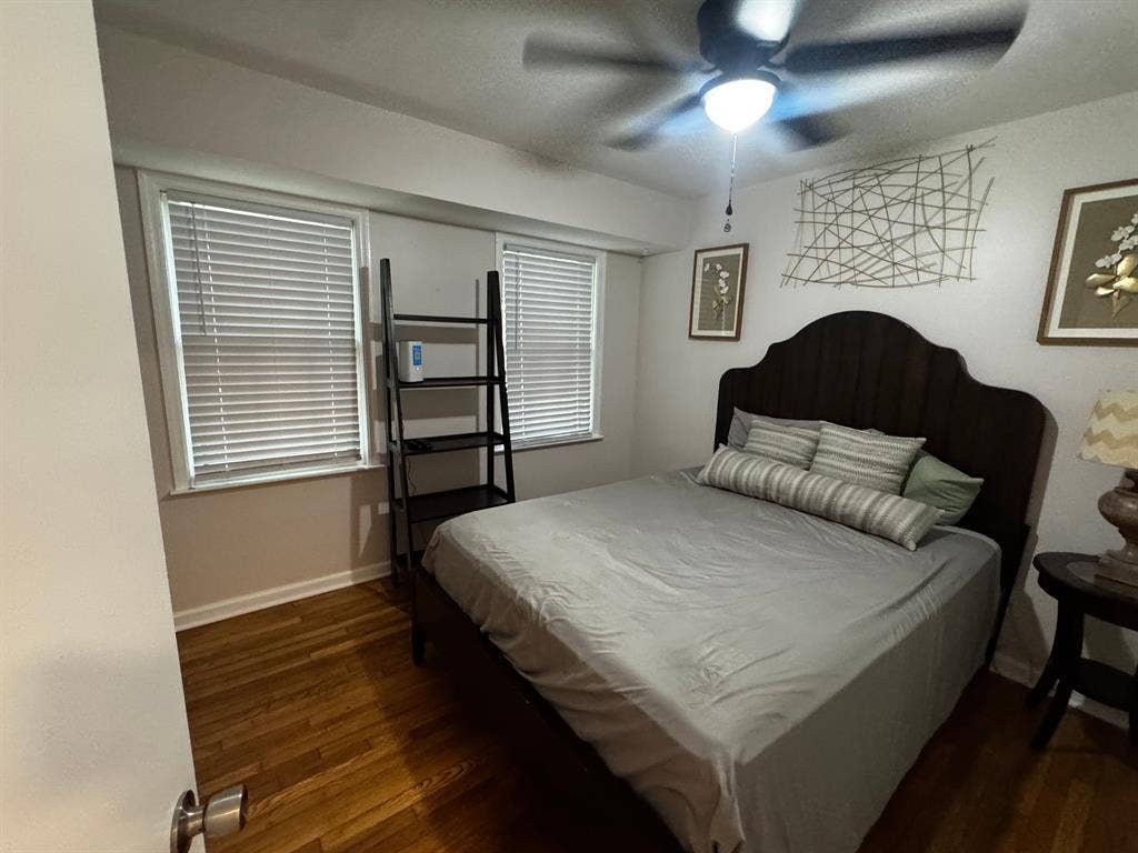 5 BR in College Park