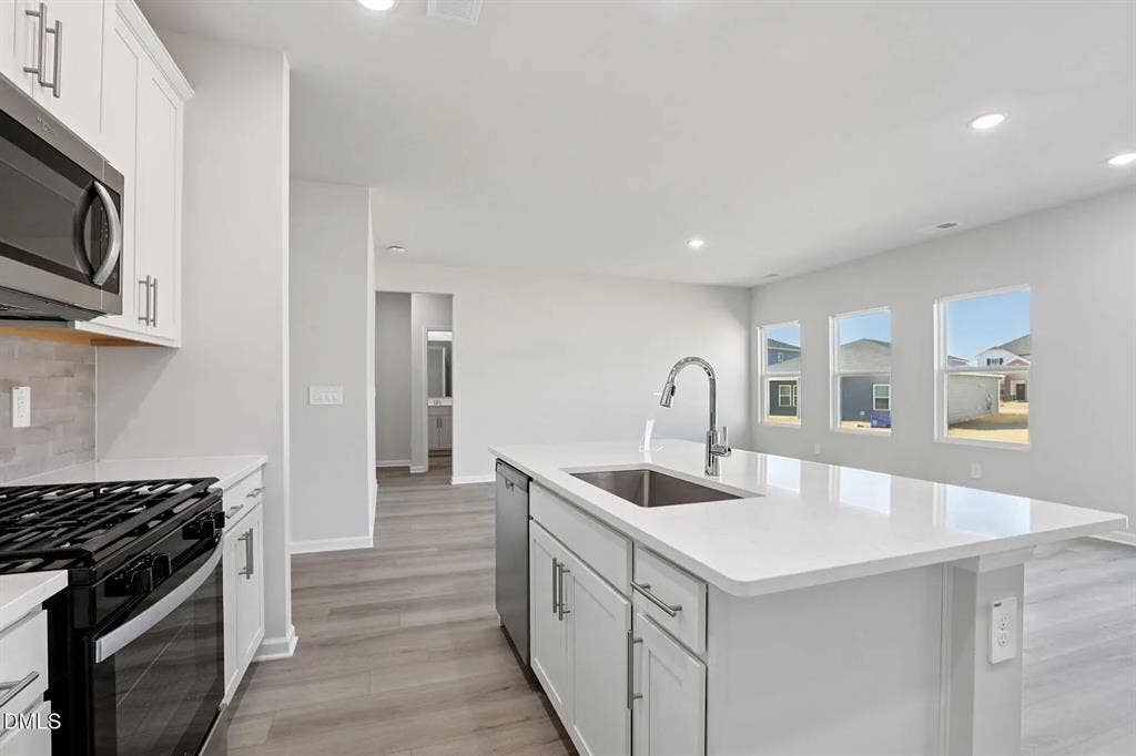 5 BR in Angier