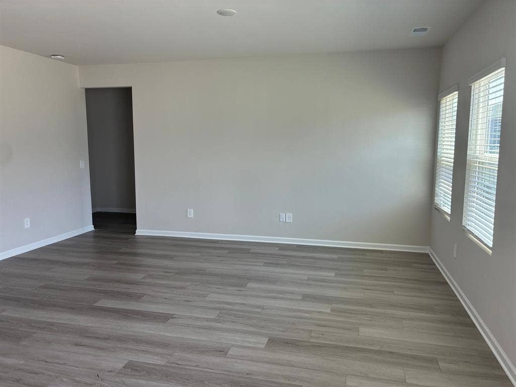 5 BR in Angier