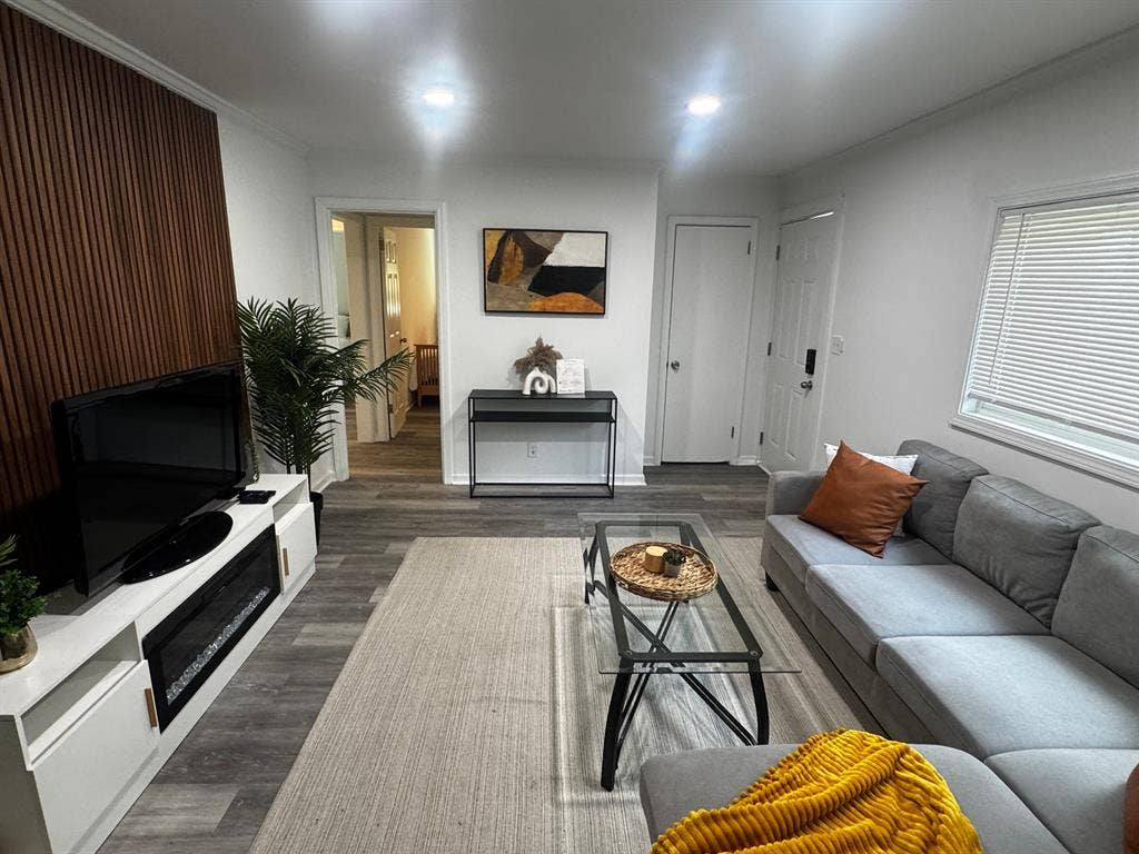 3 BR in Atlanta