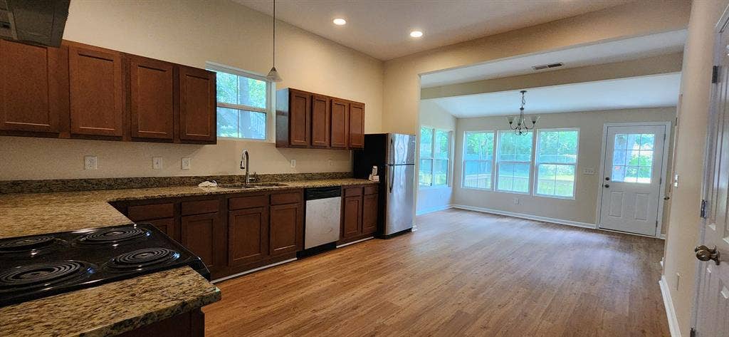 2 BR in Atlanta