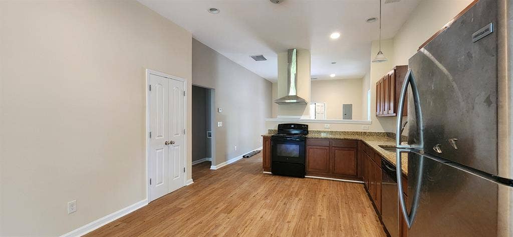 2 BR in Atlanta