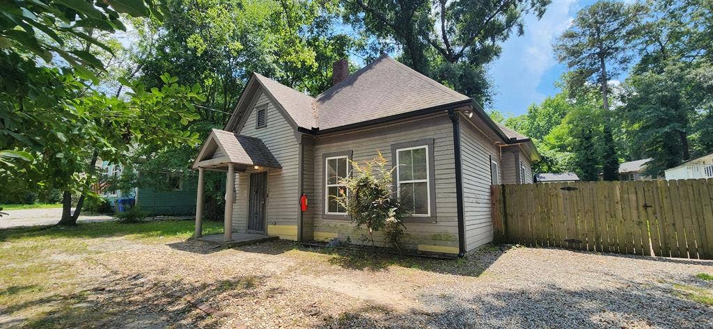 2 BR in Atlanta
