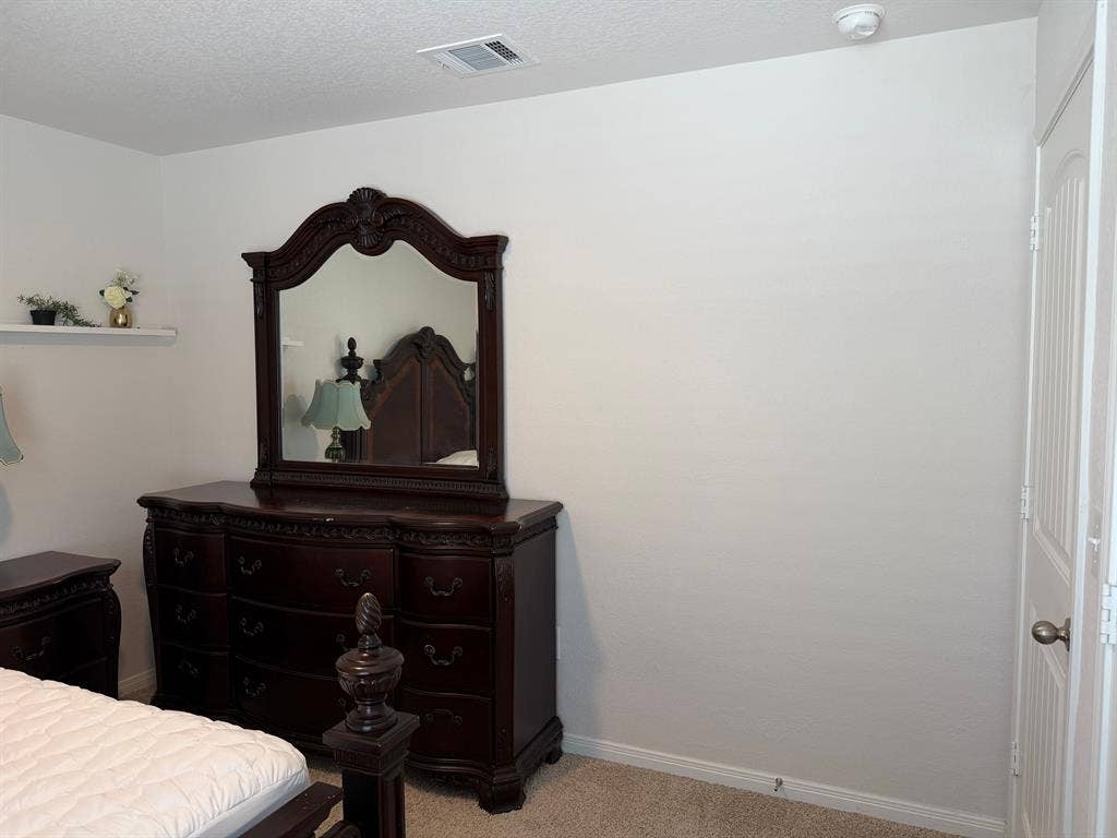 4 BR in Georgetown