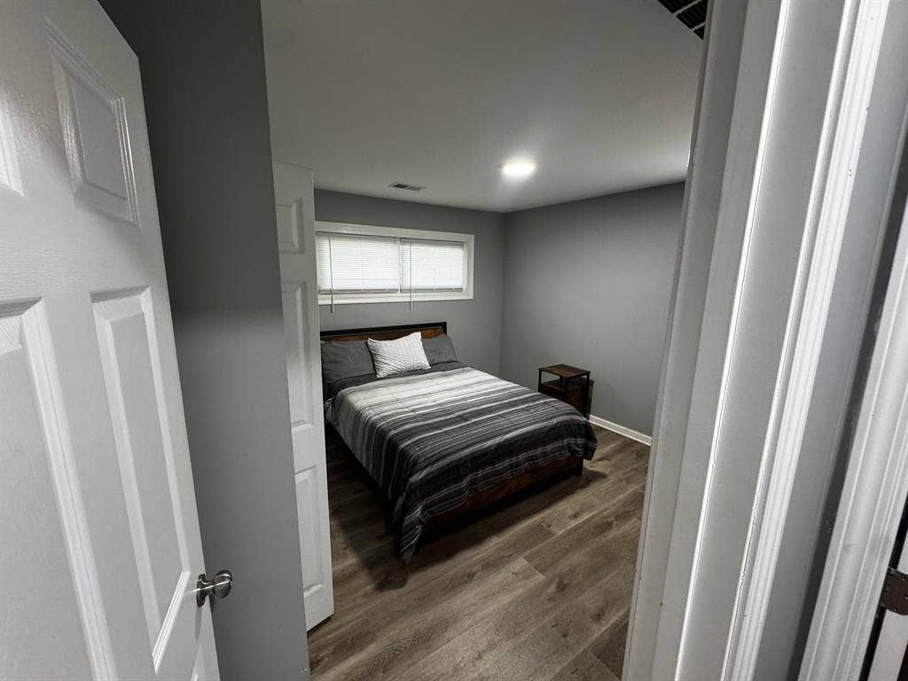 3 BR in Riverdale