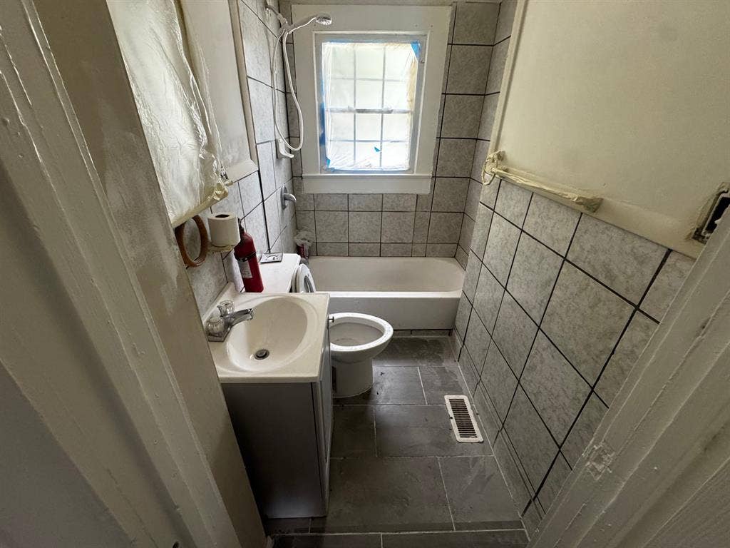 2 BR in Atlanta