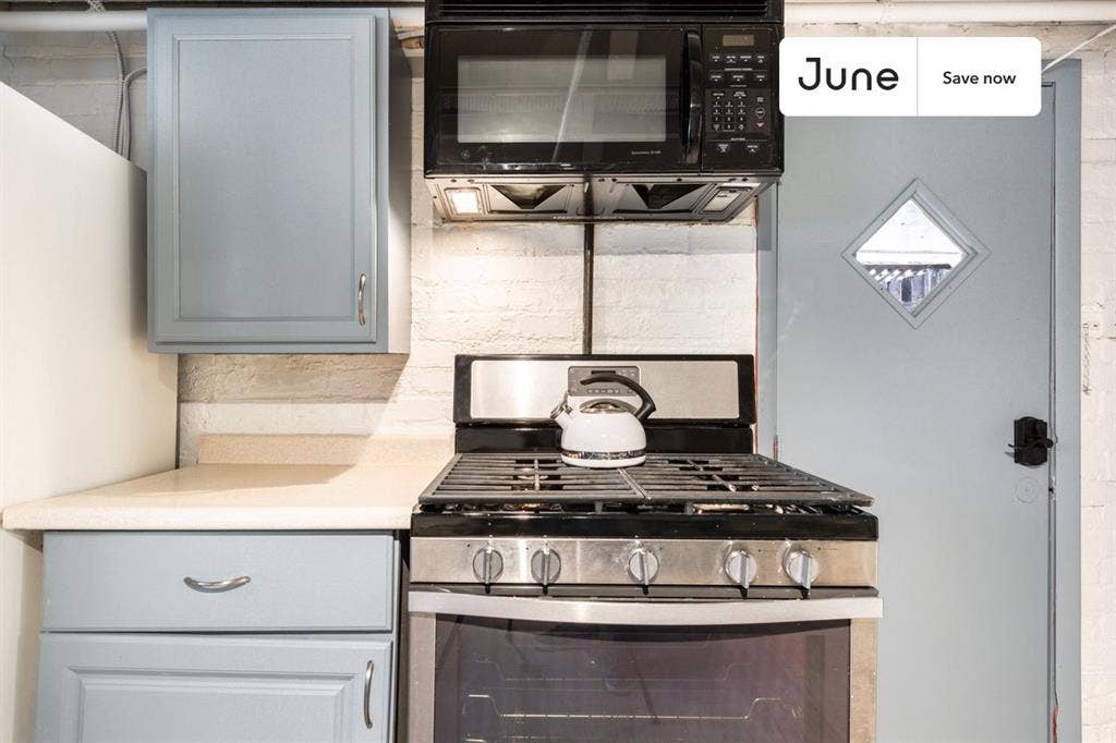 1 BR in Washington DC