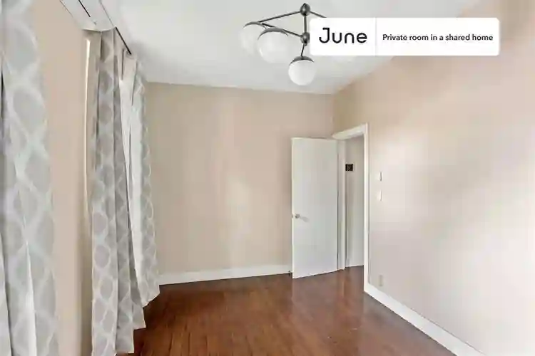 3 BR in New York City