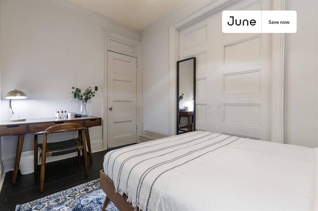 4 BR in New York City