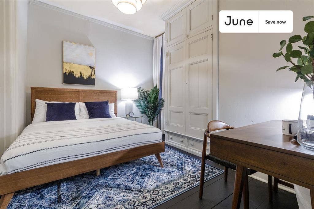 4 BR in New York City