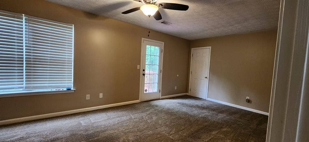 5 BR in Lithonia