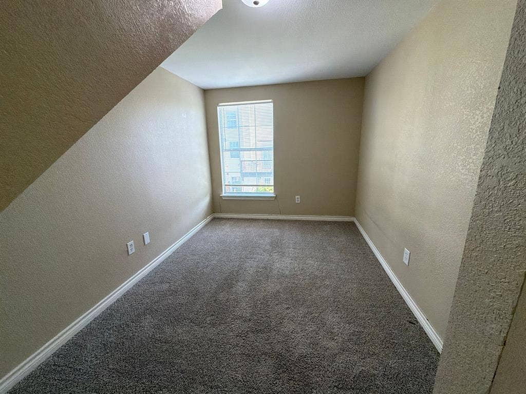 4 BR in Euless