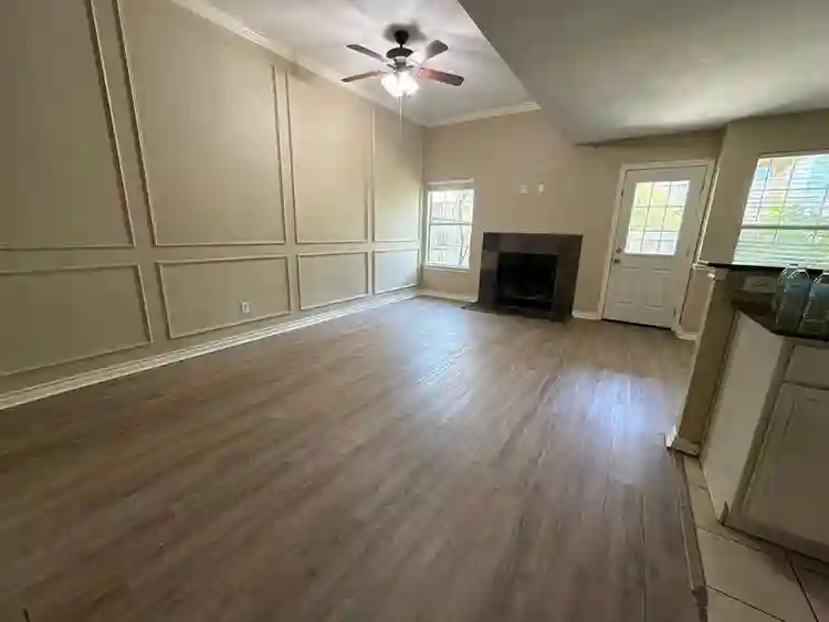 4 BR in Euless