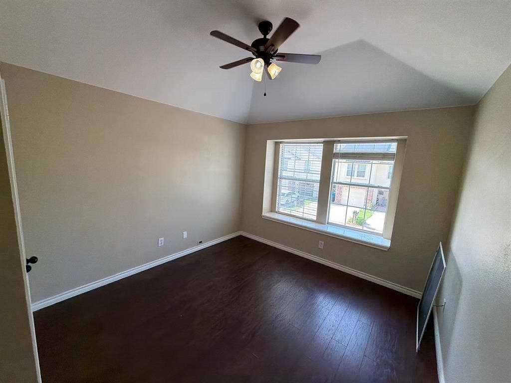 4 BR in Euless
