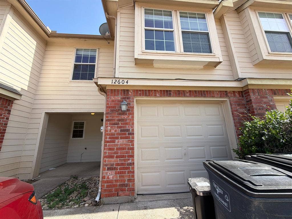 4 BR in Euless