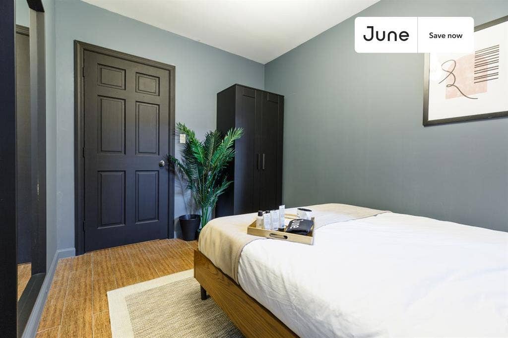 3 BR in New York City
