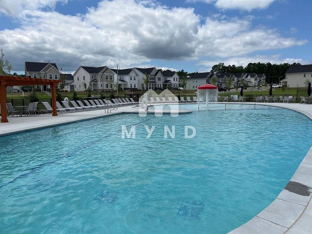 3 BR in Raleigh