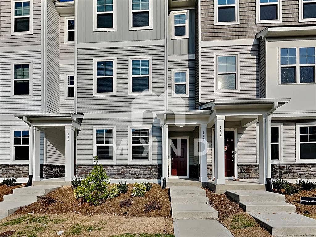 3 BR in Raleigh