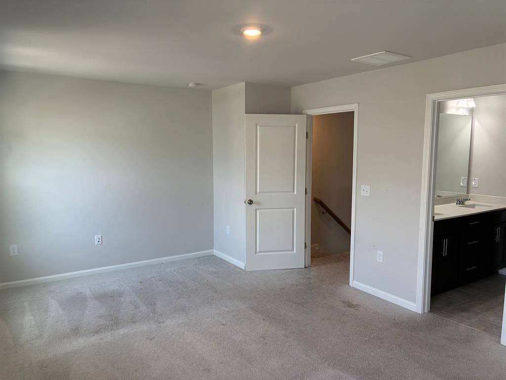 3 BR in Raleigh