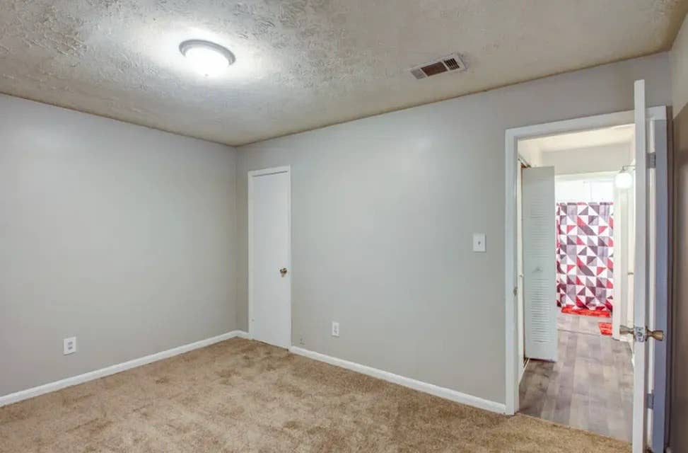2 BR in Atlanta
