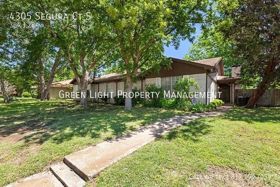 3 BR in Fort Worth