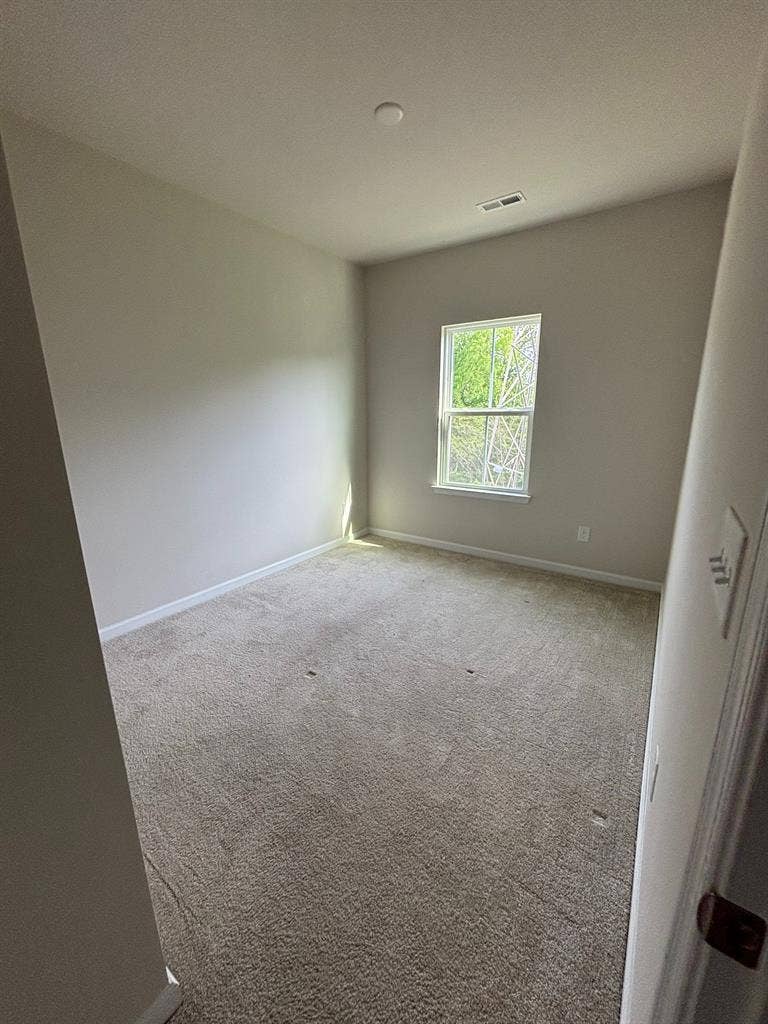 4 BR in Charlotte
