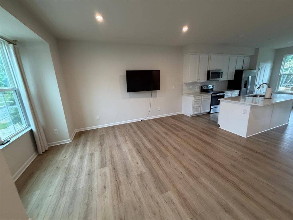 4 BR in Charlotte