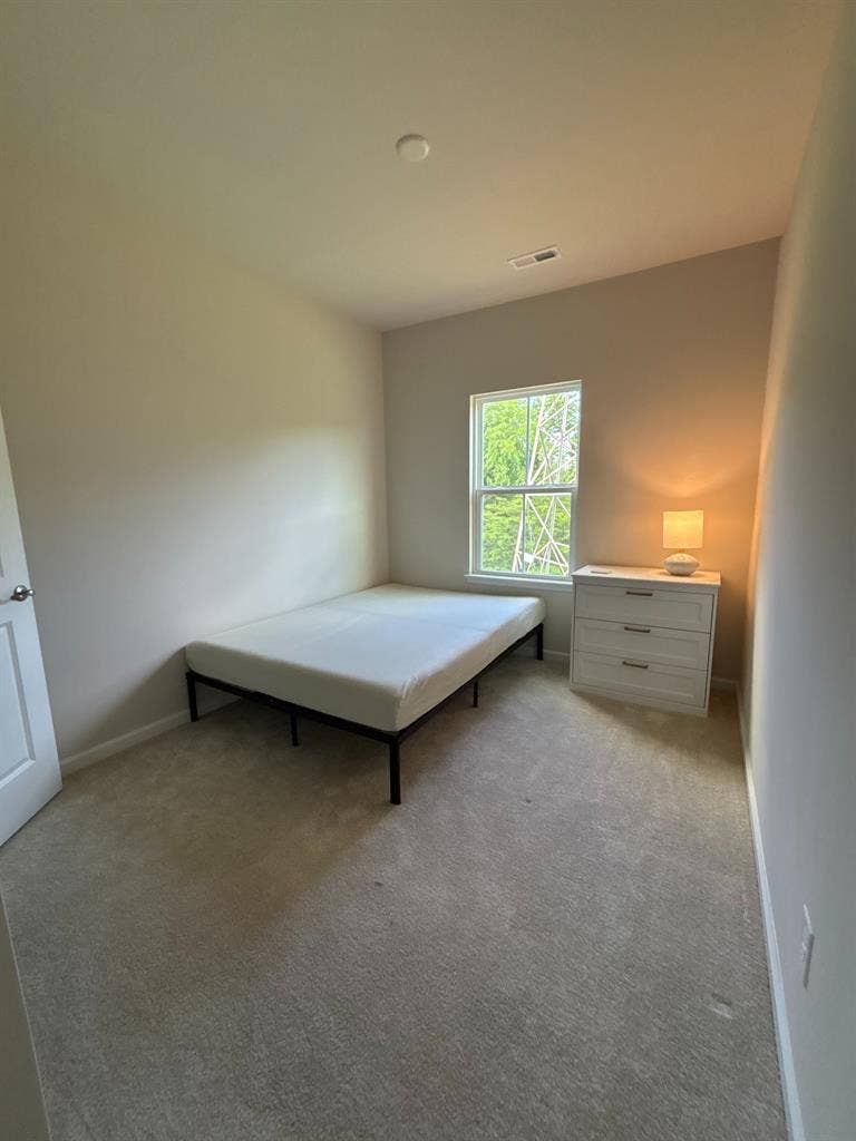 4 BR in Charlotte